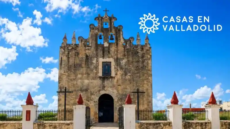 Iglesia del Barrio de Santa Ana en Valladolid, Yucatán