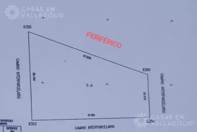 Foto de Terreno sobre el Periférico de Valladolid y cerca del entronque con Chichimila