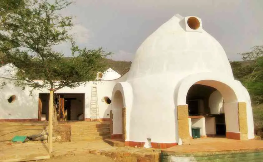 Earth construction in  Yucatan: