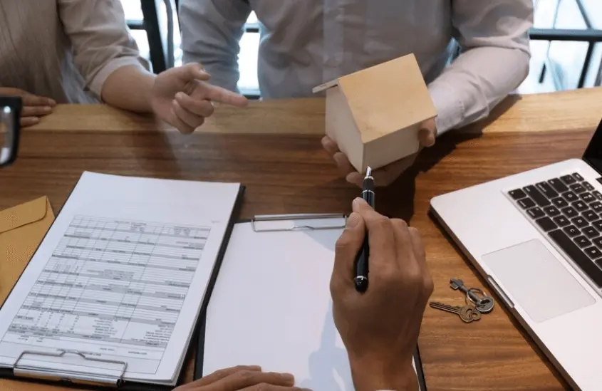 Buy property in México