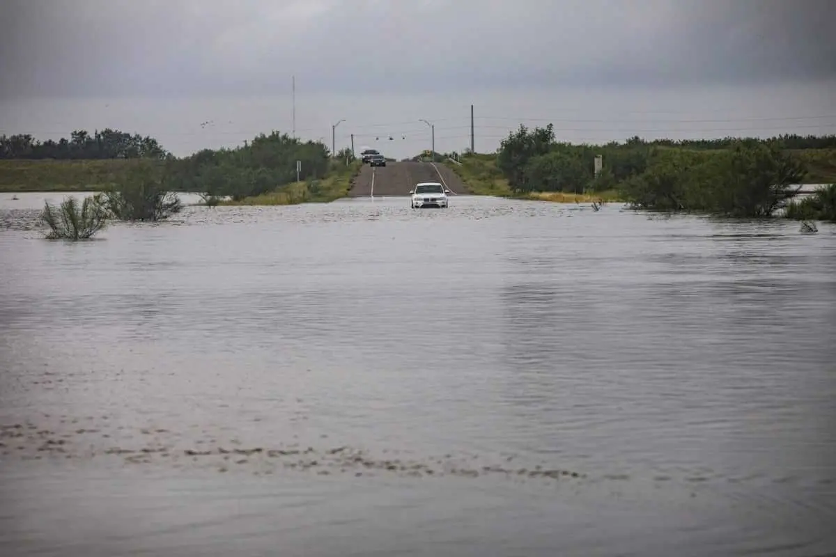 Cosas que debes hacer después de una tormenta tropical o huracán 