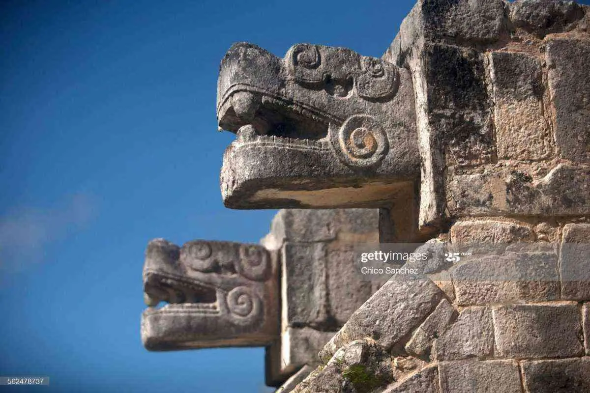 Kukulkán: La serpiente emplumada de los Mayas
CHICHEN  ITZÁ: una visita imperdible desde Valladolid Yucatán