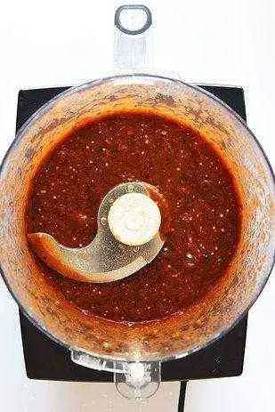 Salsa chiltomate. Acompañante principal de los papadzules en la cuaresma. 