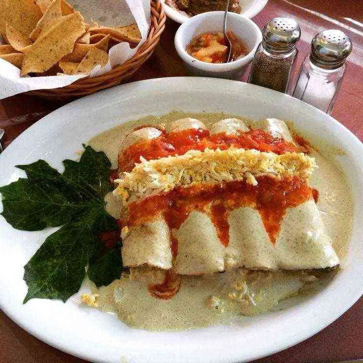 Receta de la abuelita Marí ¿Cómo hacer los papadzules Tradicionales?