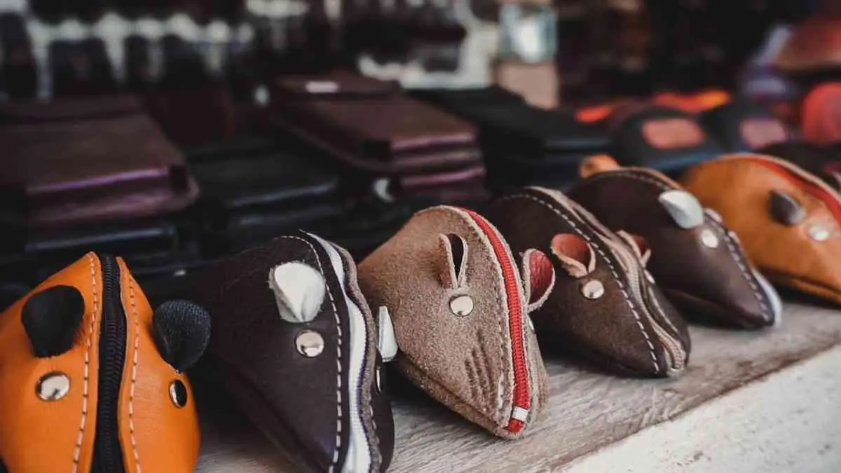 Alfonso Cetina: talabartero en Valladolid.  