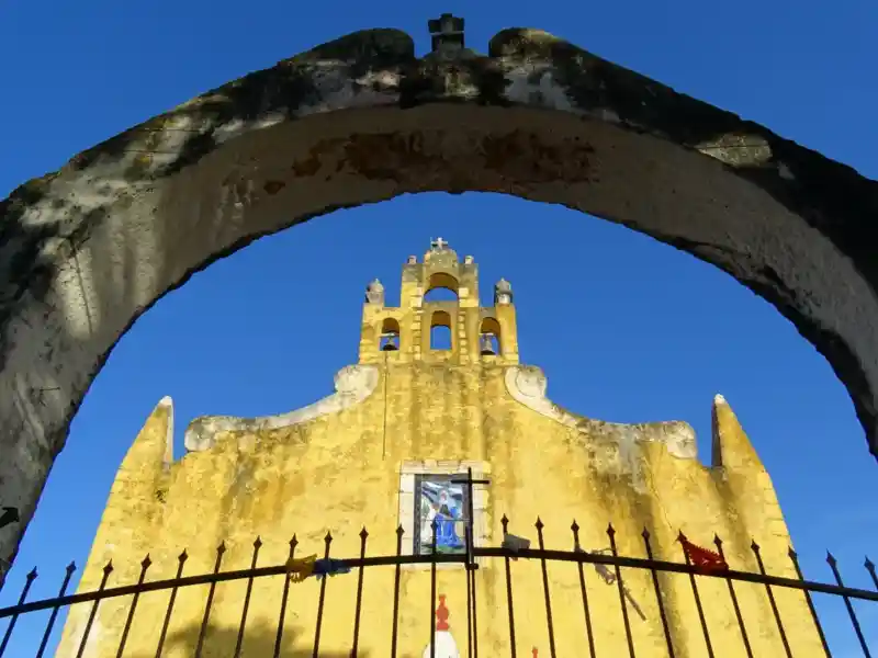 Iglesia de Santa Ana — Valladolid, Yucatán
