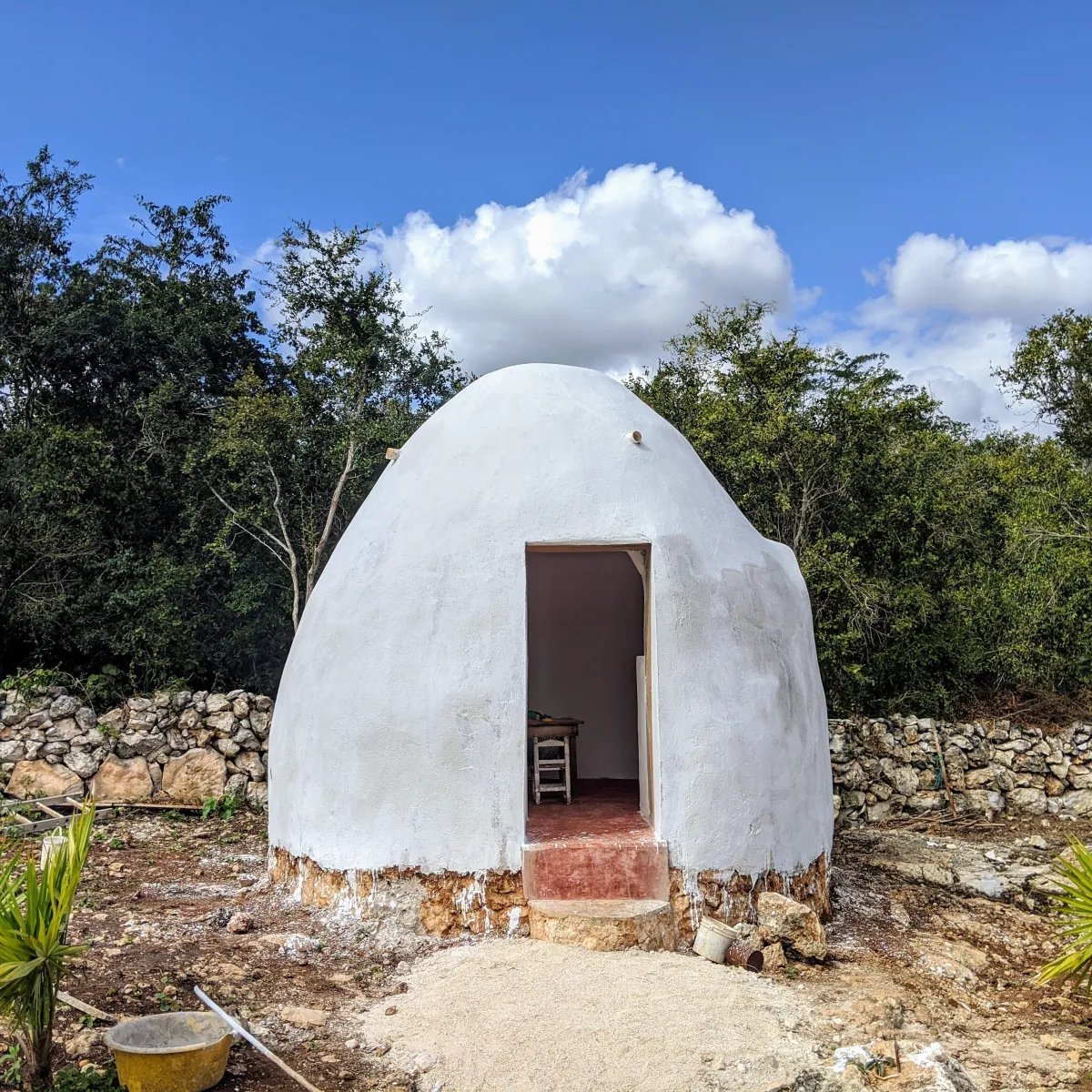 Casa de superadobe en Valladolid